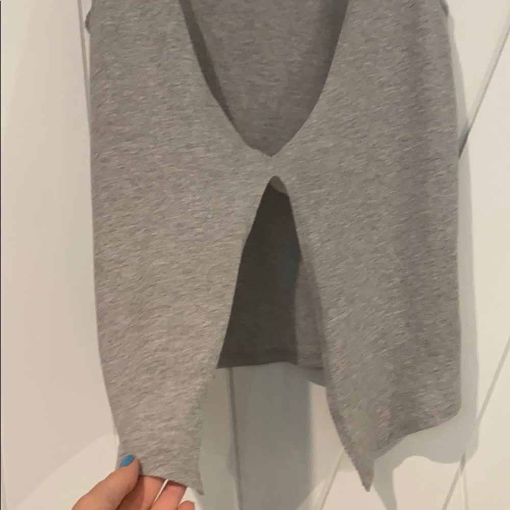 3/$25๐*SOUL* tank top Soulcycle size M - Picture 6 of 8